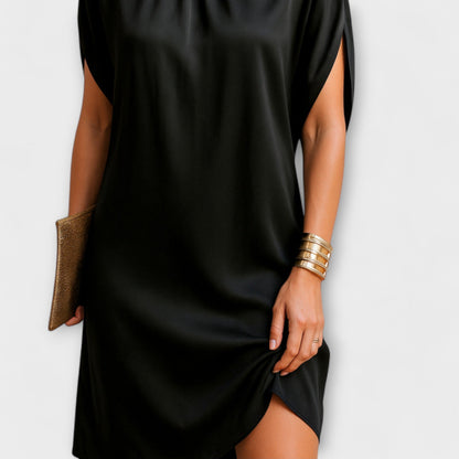 Trudy - Chic, Form-Fitting Dress